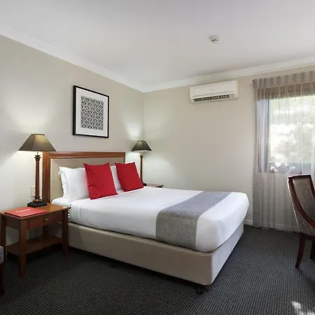 Ramada By Wyndham Brisbane Windsor-2