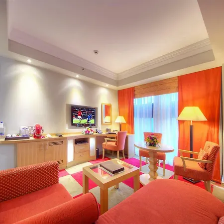 Halo Hotel Dubai-3