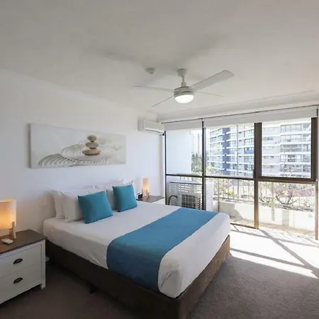 Bougainvillea Gold Coast Holiday Apartments-3