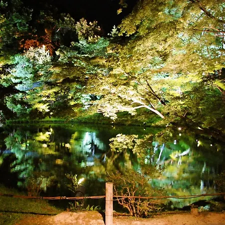 Gion Ryokan Karaku-2