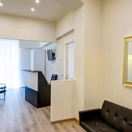 Rhs Rienzo Suites Guesthouse-2