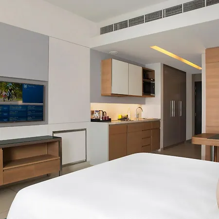 Capital Centre Arjaan By Rotana-2