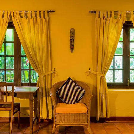Old Harbour Hotel-3