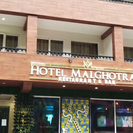 Hotel Malghotras-3