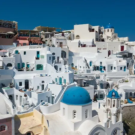 Oia Spirit Studios By Mary D Nomikou-3