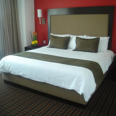 Hotel & Suites Pf-2