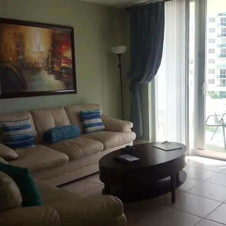 Tides Apt On Hollywood Beach-2