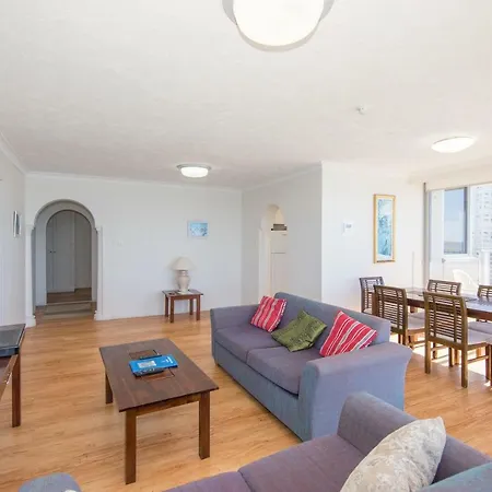 Beachside Tower Apartments-3