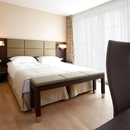 Krasnapolsky Apartments-2