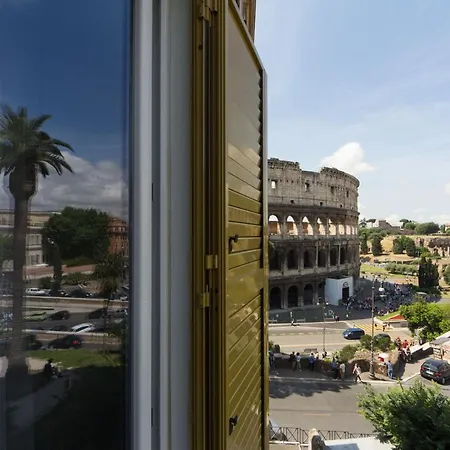 B&B Colosseo Panoramic Rooms-2
