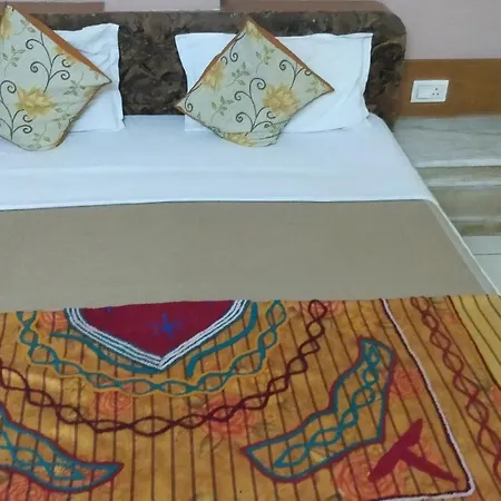 Hotel Damjis-3