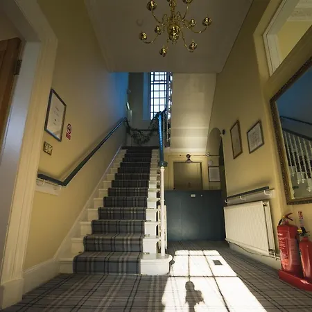 Duthus Lodge Guest House-3