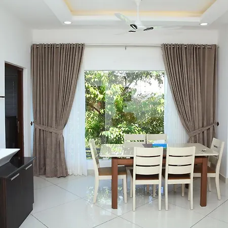 Eden Isle Luxury Service Apartment-3