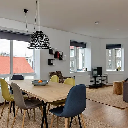 Tyr Apartments By Heimaleiga-3