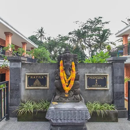 Ratna Guest House-2