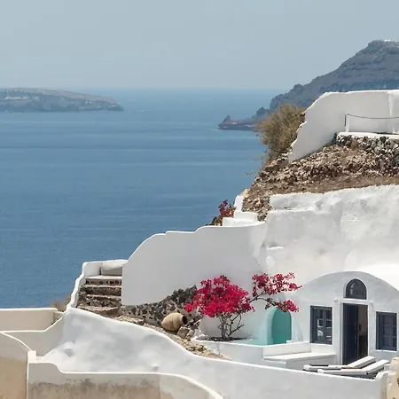 Chelidonia Luxury Suites-3