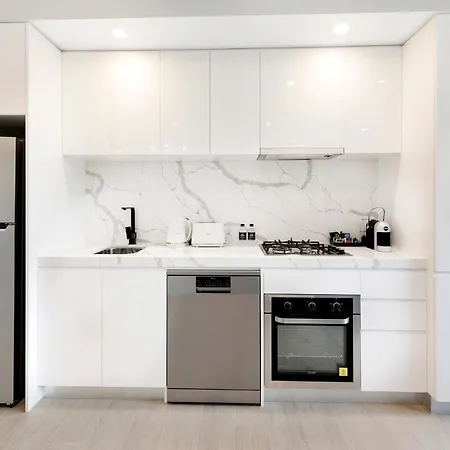 The Hamptons Apartments - St Kilda-2