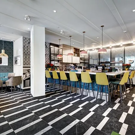 Hotel Uville Montreal-3