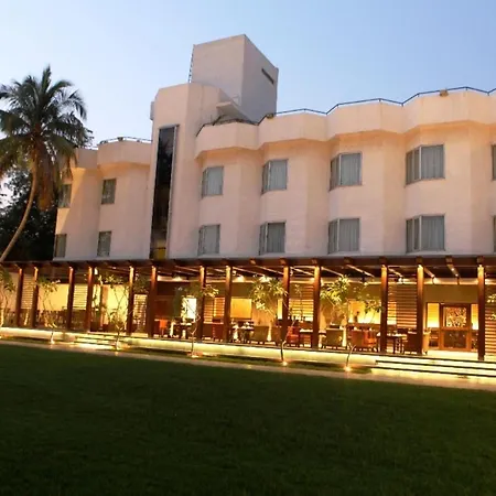 Hotel Express Residency Vadodara-3