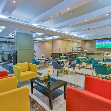 Vista Hotel Apartments Deluxe-3