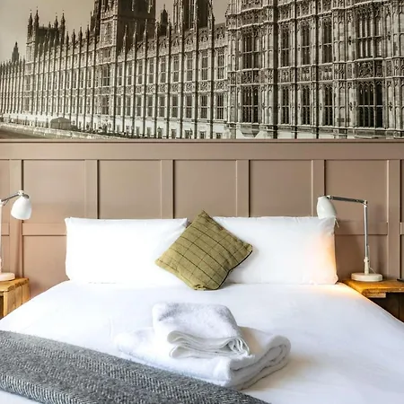 The Station Hotel-2