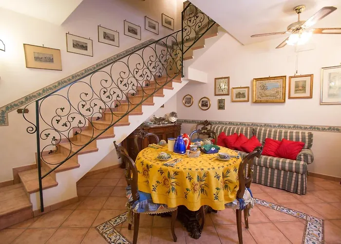 La Via Dei Presepi Bed & Breakfast Naples