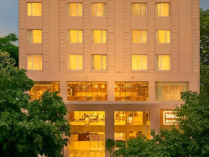 Bloom Boutique L Ranjit Avenue Hotel Amritsar