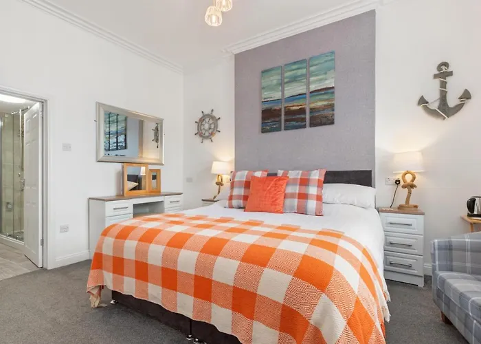 Coach Guest House Tenby