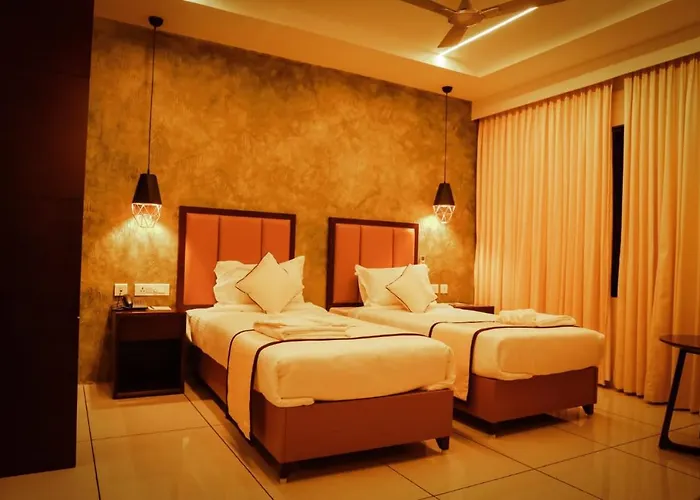 Hotel New York Square Kottayam