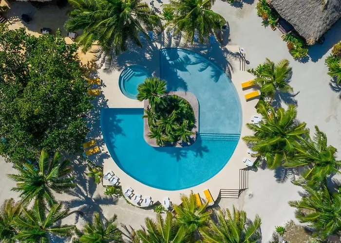 Portofino Beach Resort-An Authentic Island Escape! San Pedro 