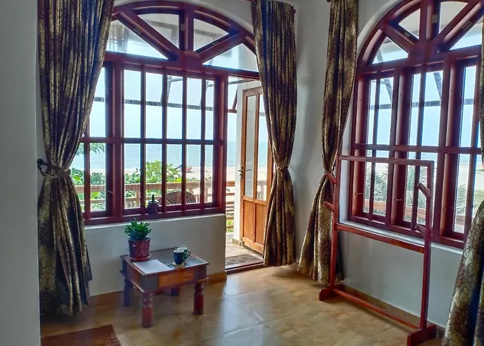 Neela Waters - Beach Home Alappuzha