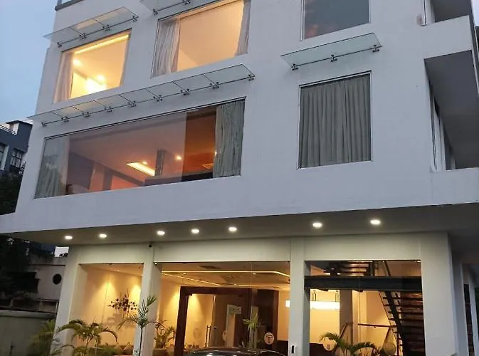 The Terrace By Ladder Mgd By Citrine Hotel Thiruvananthapuram