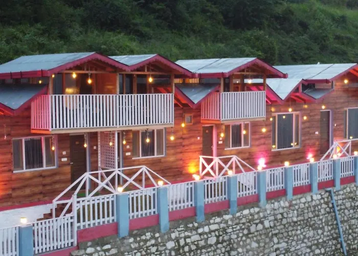 Rooftop Cottages & Restaurant, Pangot Nainital
