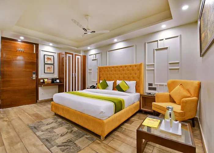 Hotel Blue Pearl - Free Airport Pick Up New Delhi