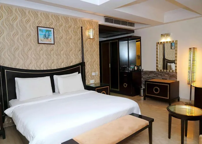 Venizia Sarovar Portico New Delhi