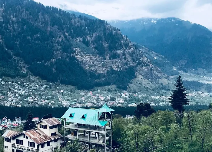 Hotel Outtown Manali - #Near Mall Road #Premium Rooms #Parking #Lift #Open Terrace #Cafe #Guest Preferred
