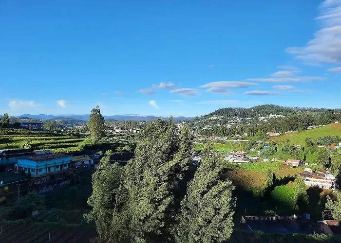 Sunset Valley Holiday Inn Ooty