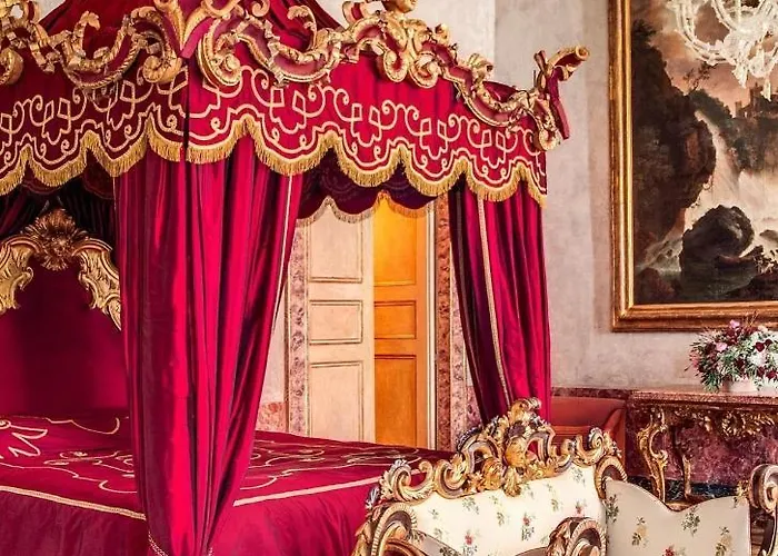 Palazzo Doria Napoli Hotel