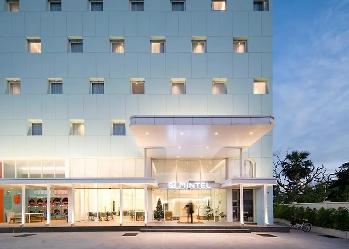 Mintel Huamark Bangkok