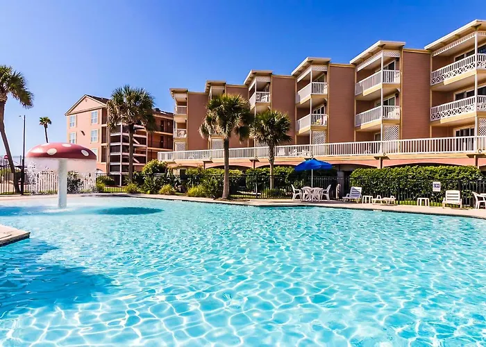 Crimson Beach Escape Ocean View-Hottub -Pool-Longstay - 1 Queen Bedroom Plus Alcove Bunk Beds And A Sofa Galveston