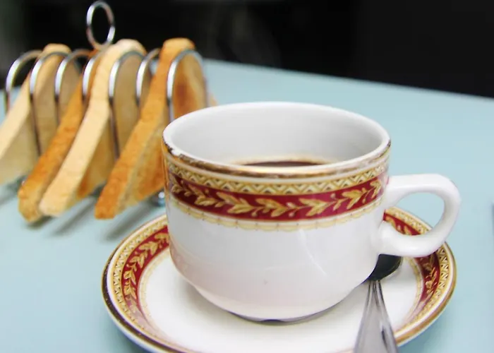 The Hollingworth Bed & Breakfast Lytham St Annes