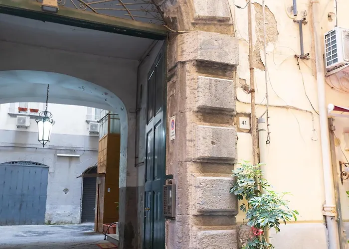 Suites Trinita In Toledo Street Naples