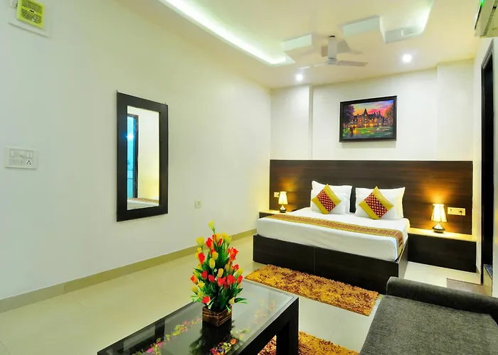Hotel Sky Rich International -Near To Famous Karol Bagh Market & Metro Station Delhi 