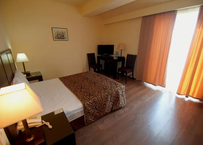 Regineh Hotel Yerevan