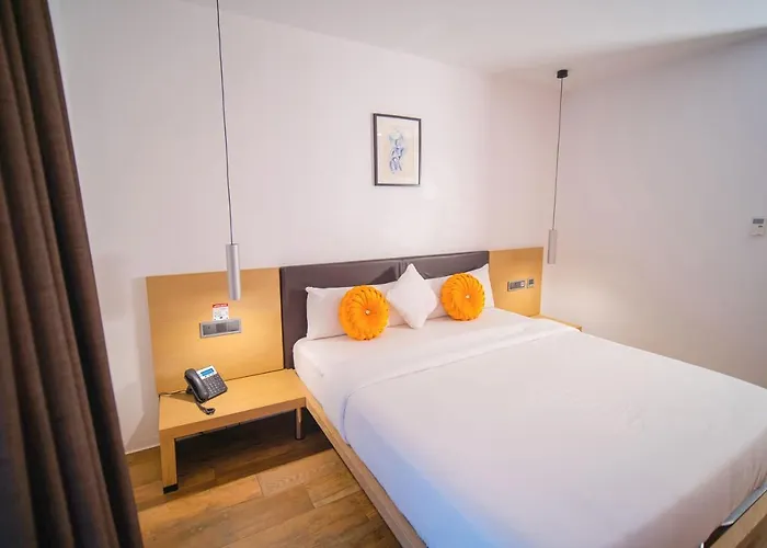 Sv Chrome By Aj Boutique Hotel Abuja