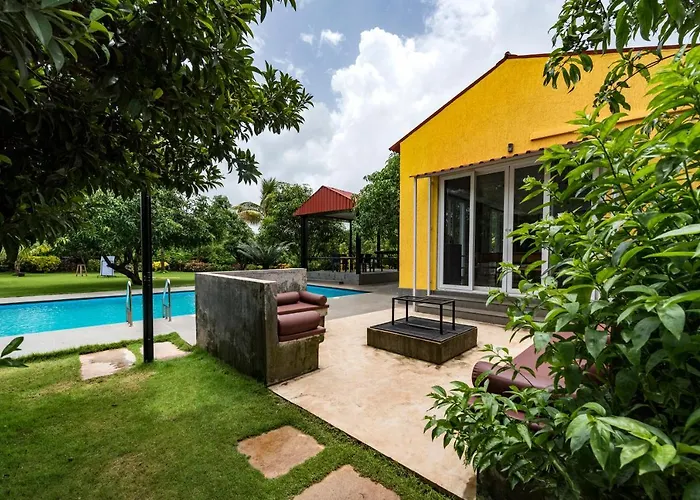 Saffronstays Casa Manga, Karjat - Pet-Friendly Pool Villa Near Nd'S Film World And Saltt