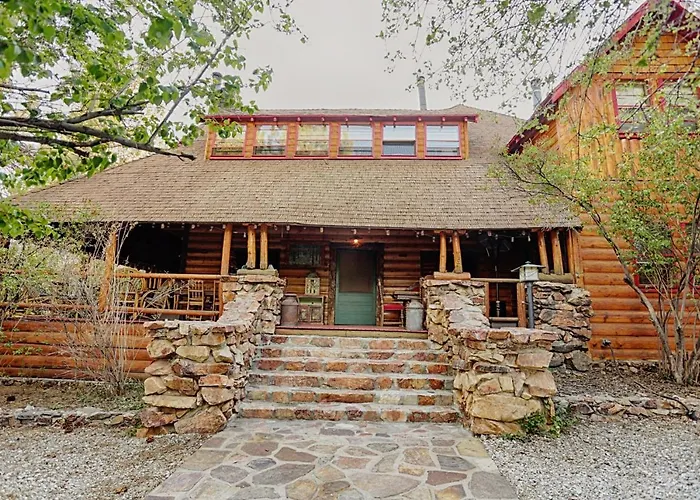 Gold Mountain Manor Bed & Breakfast Big Bear Lake