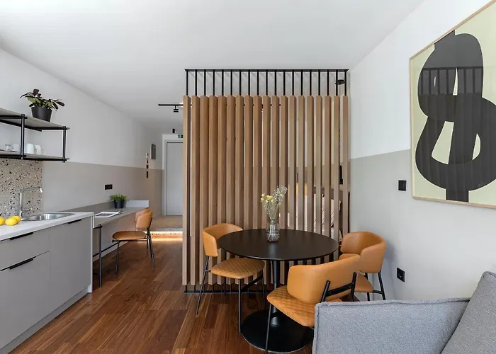 The Athenians Art Apartments