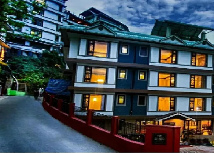 Muscatel Grand Silkroute - 300 Mts From Mg Marg Gangtok