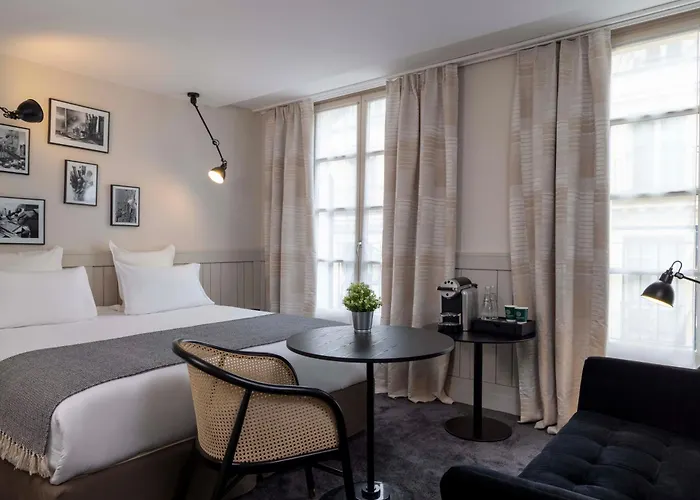 Hotel Helios Opera Paris
